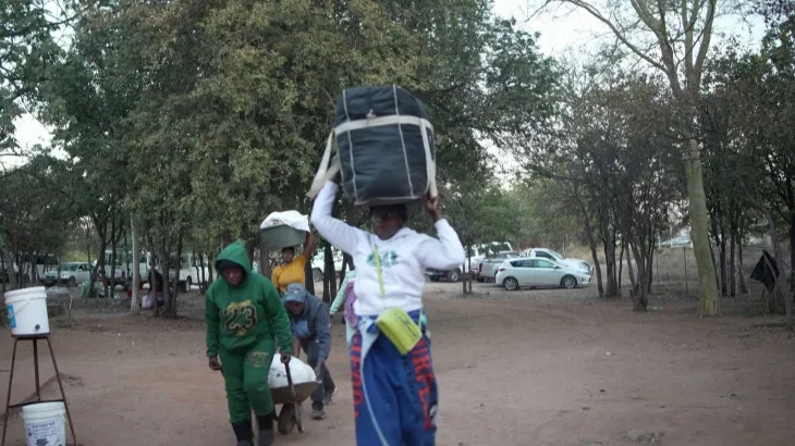 Zimbabweans Flee South Africa Amidst Rising Xenophobic Attacks