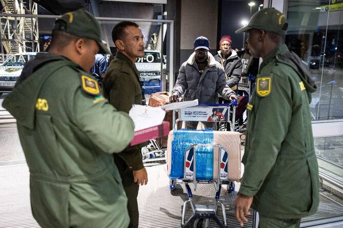 Nigerians Flee South Africa Amidst Escalating Xenophobic Attacks