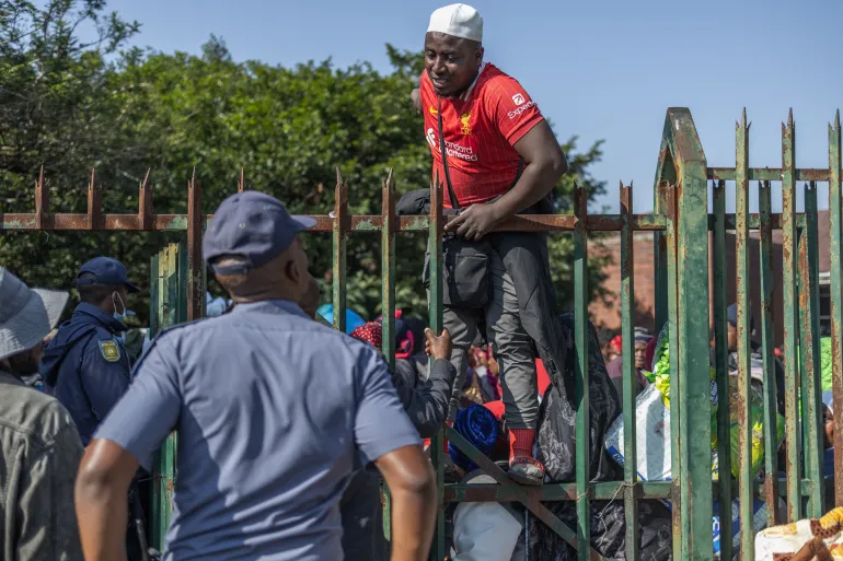 South Africa Investigates Murder Amid Rising Anti-Migrant Tensions and Eviction Deadline